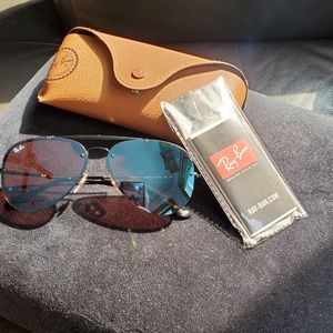 Ray Ban Mirrored Lens Aviator Sunglasses